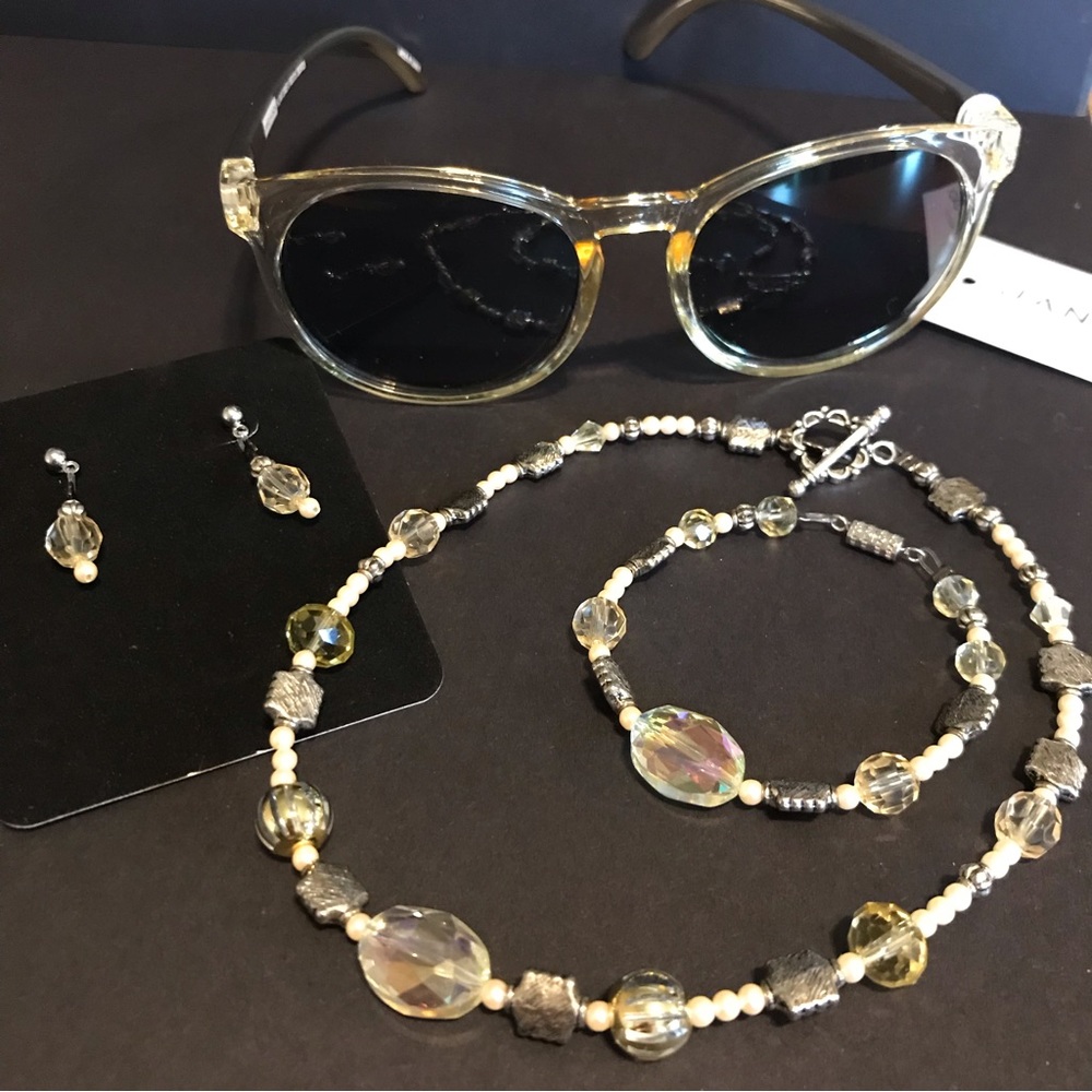 New Handmade Child’s Jewelry Set- Necklace, Bracelet & Earrings, Gold / Silver - Picture 8 of 8